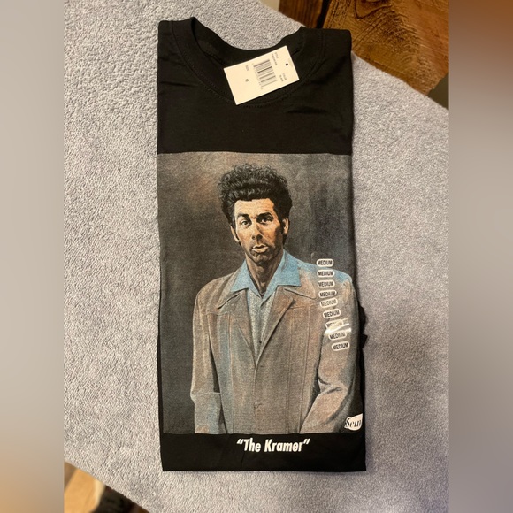 NWT Seinfeld screen printed T- shirt “The Kramer” multiple sizes!! - Picture 4 of 9